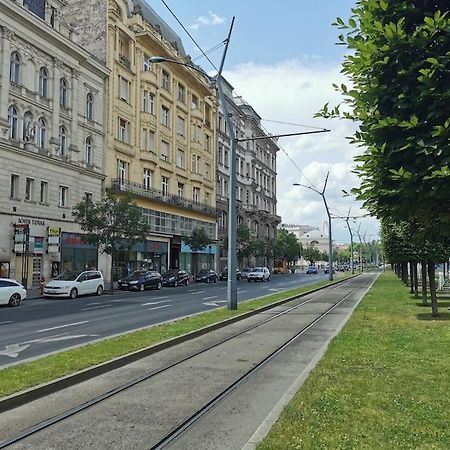 Luxury Apartment Near Astoria With Ac Budapest Esterno foto