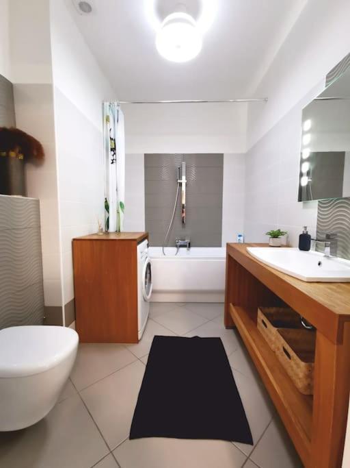 Luxury Apartment Near Astoria With Ac Budapest Esterno foto